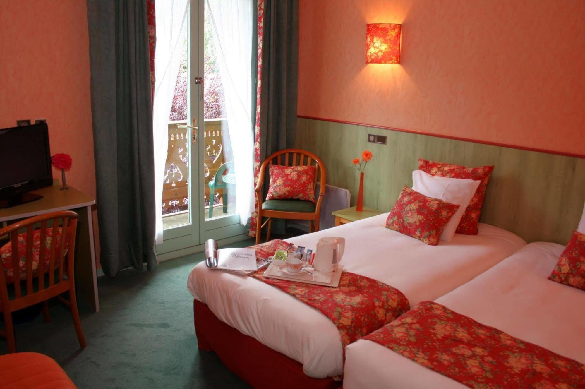Brit Hotel Florimont Saint-Ferréol Zimmer foto